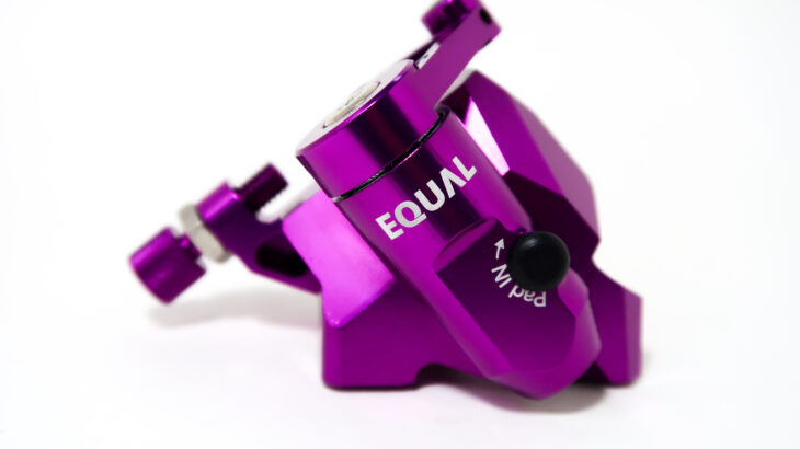 【新色】「EQUAL 機械式ディスクブレーキキャリパー（フラットマウント、ポストマウント）　クリアパープル」発売のお知らせ　